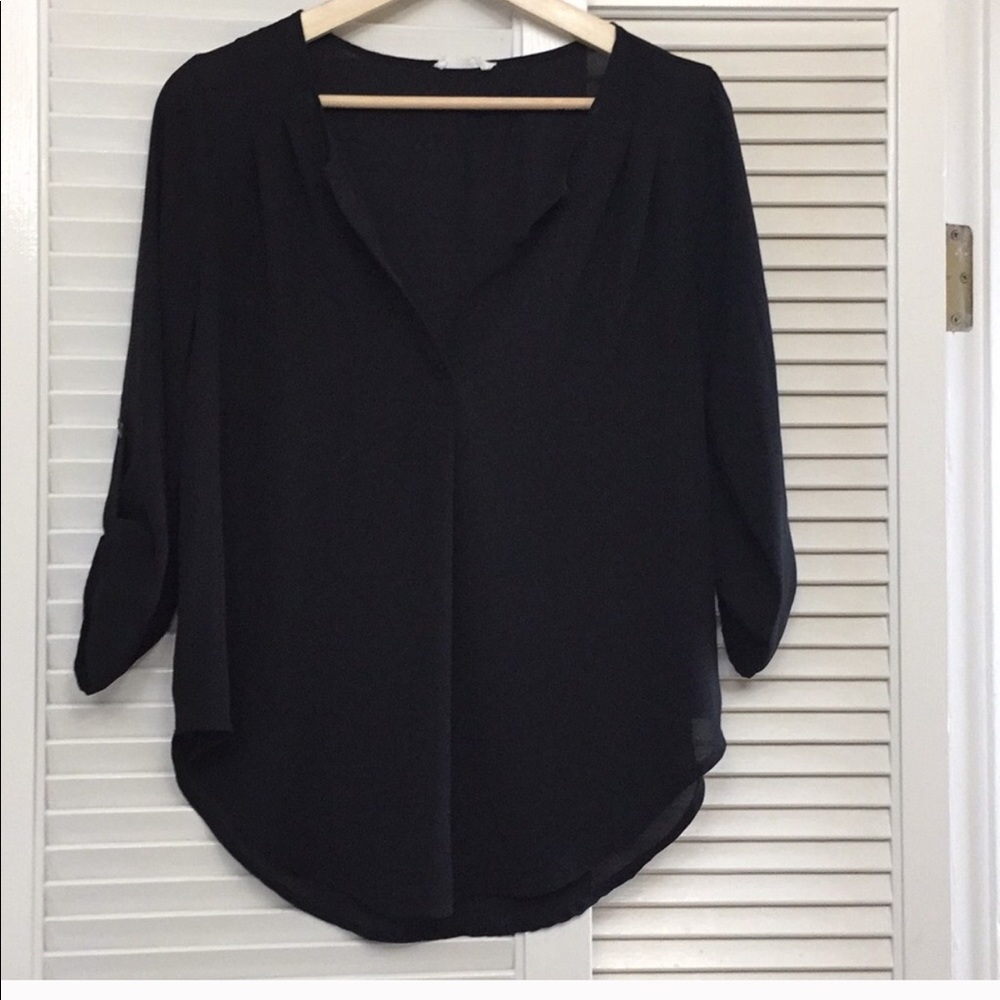 Lush Roll-tab Breezy Blouse